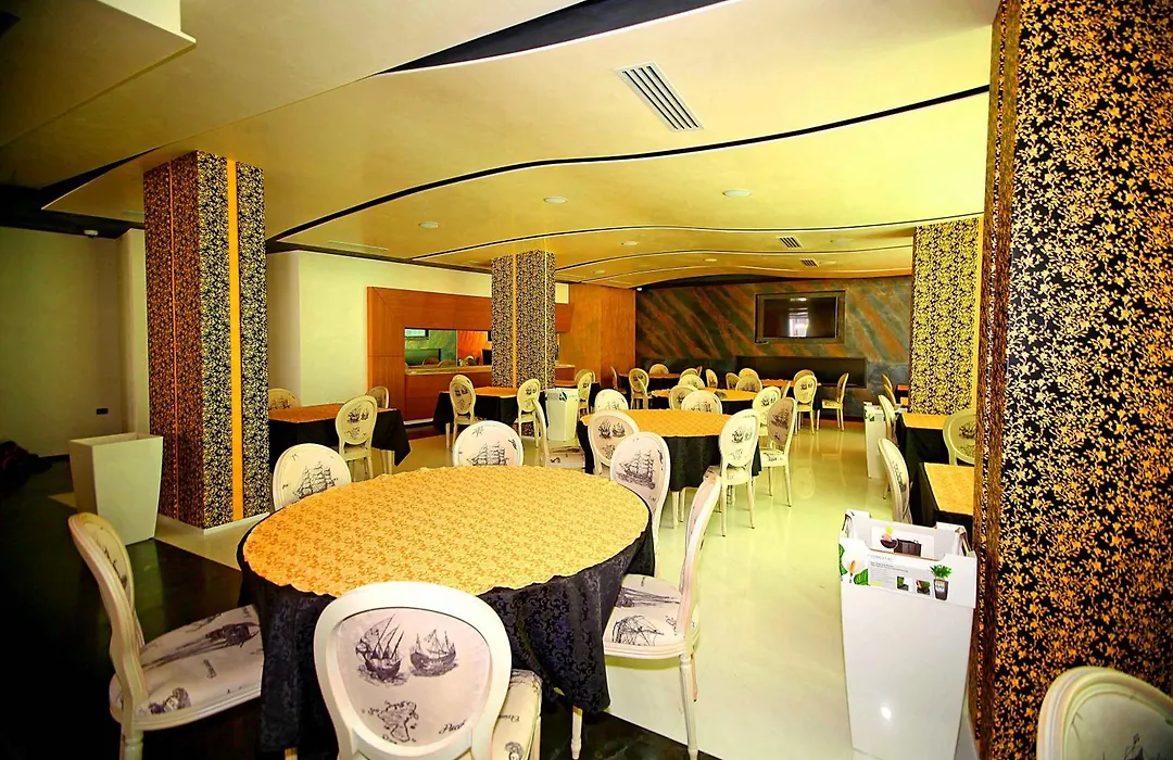 Hotel Palace-1